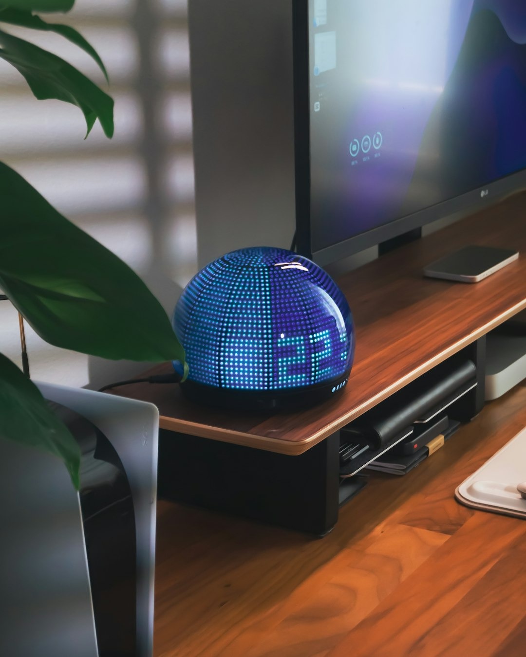 Tech Gadgets That Quietly Make Everyday Life Feel More Elevated Image 13